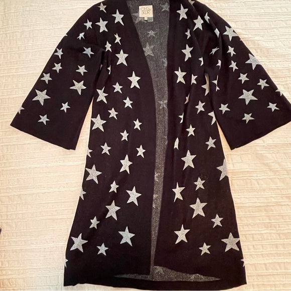 Chaser Brand Duster - Silver Metallic Star Print- XS/S - Picture 1 of 4